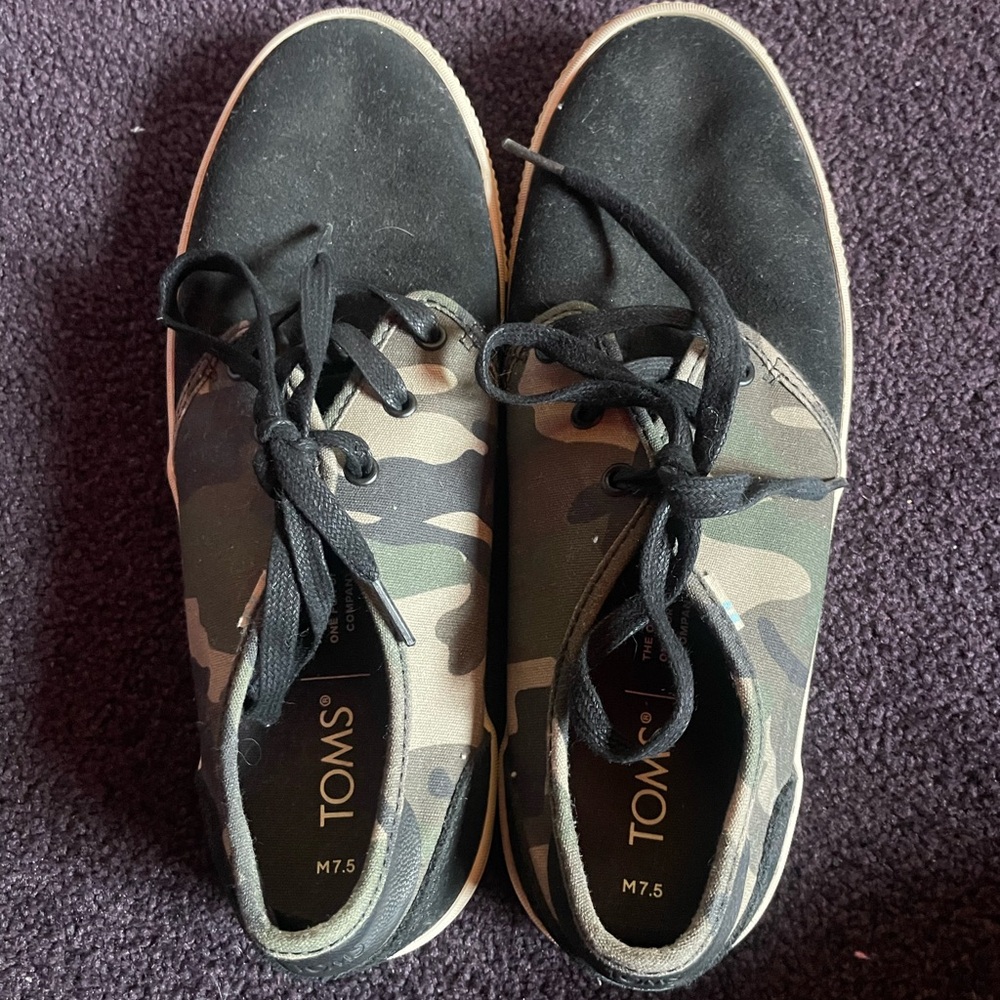 TOMS Black and Camouflage Casual Shoes